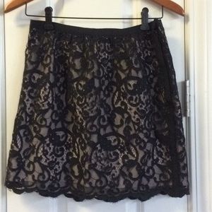 Ann Taylor LOFT black laced skirt